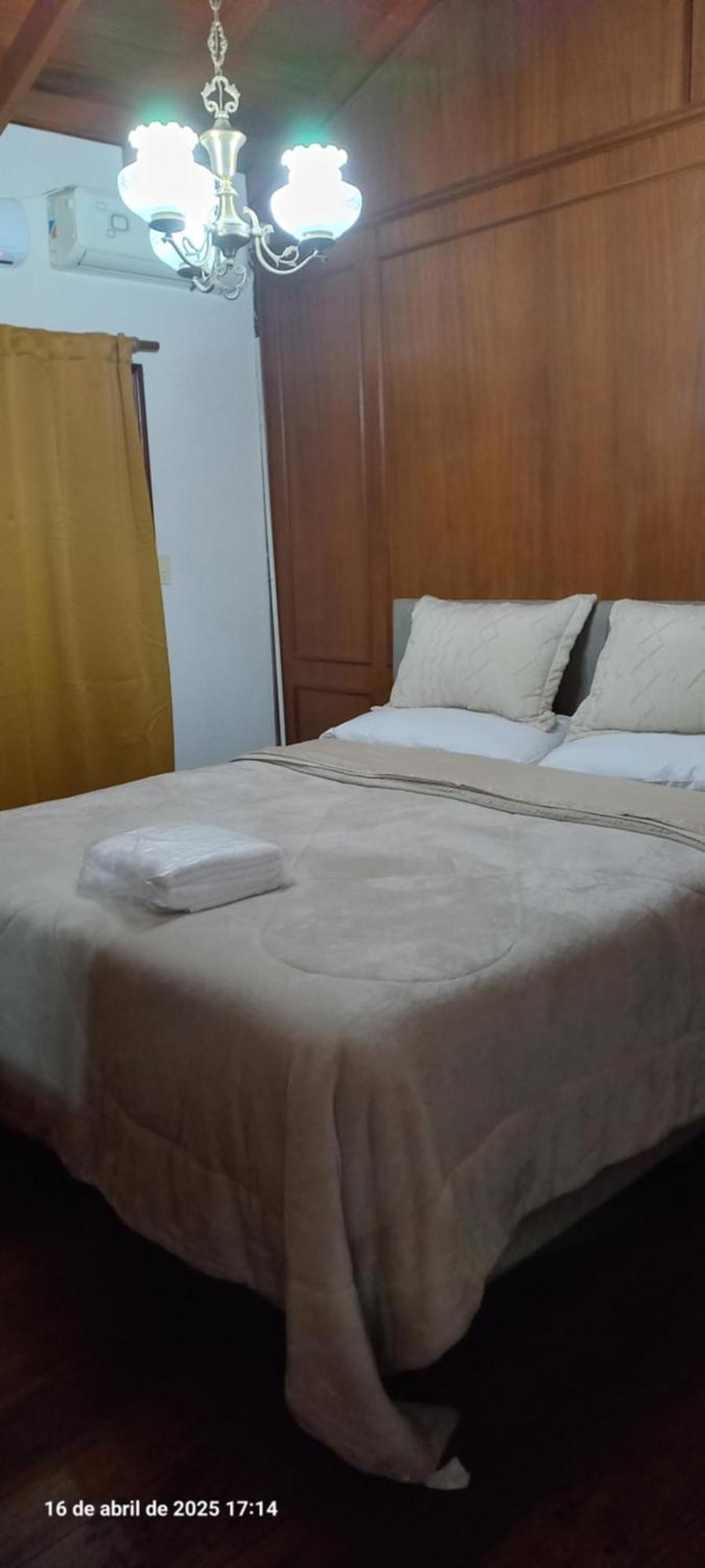 Ezeiza Bed And Breakfast Экстерьер фото